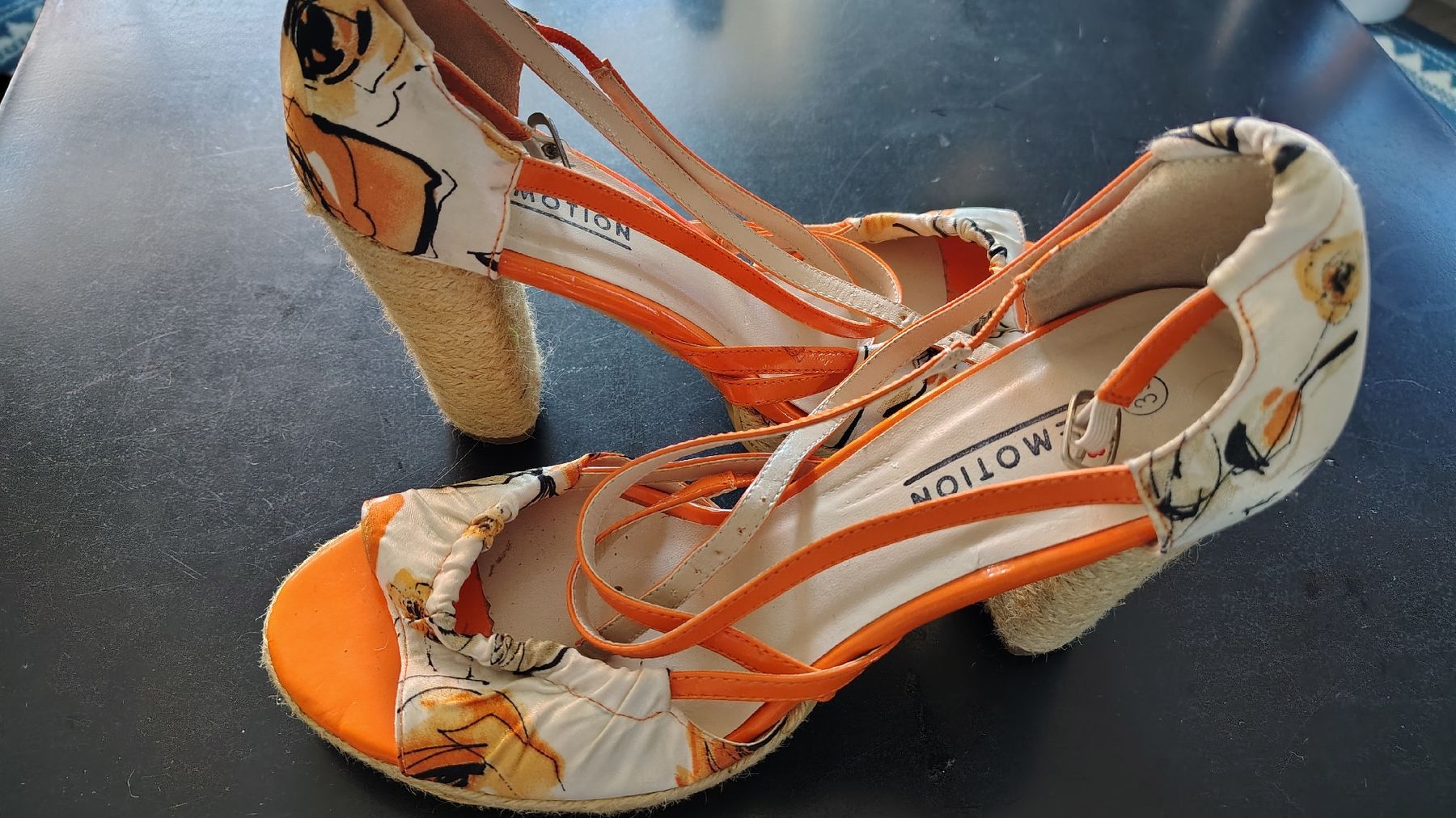 Damenschuhe: Sandales – Gebraucht aus Puidoux von Sophia70