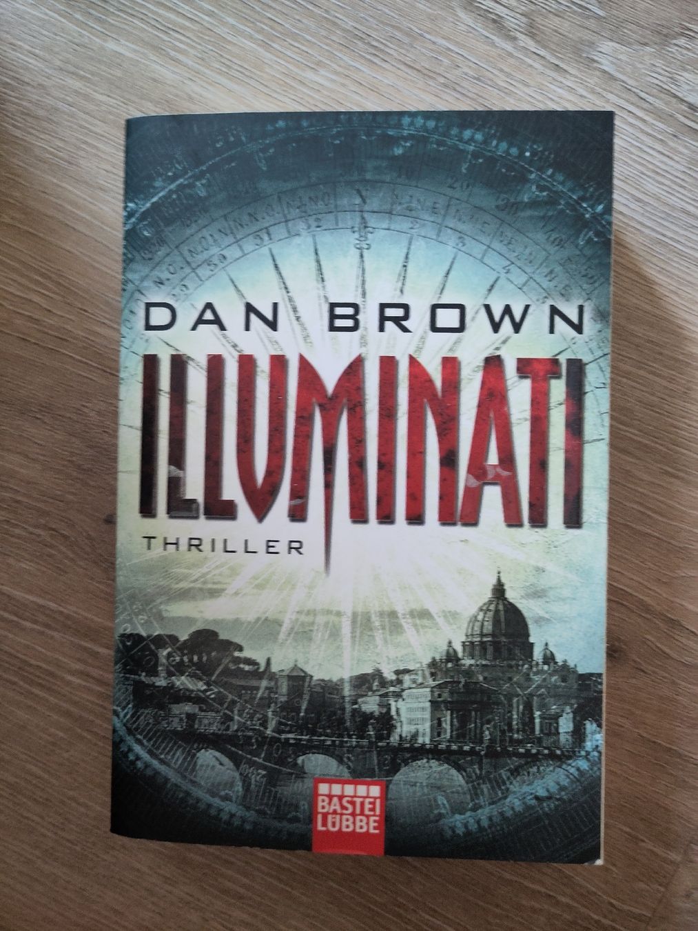 Libri: Dan Brown - Illuminati – Usato da Bachs venduto da maykelrk