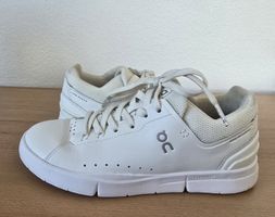 On Running Sneaker The Roger weiss guter Zustand 38.5