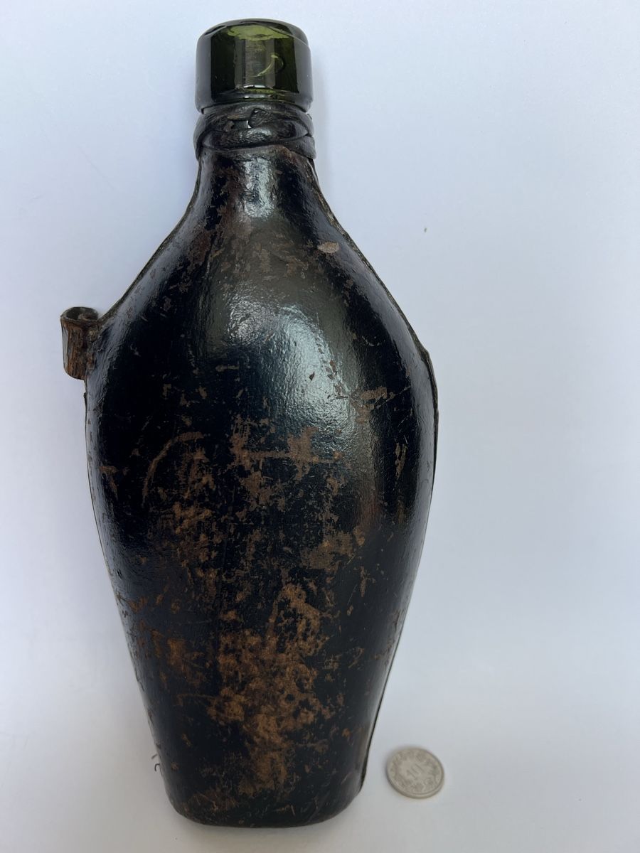 Flaschen: Antike Schweizer Feldflasche ca. 1880 Militaria Leder Glas – Gebraucht aus Oberhofen Thun'see von SwissTreasure 5