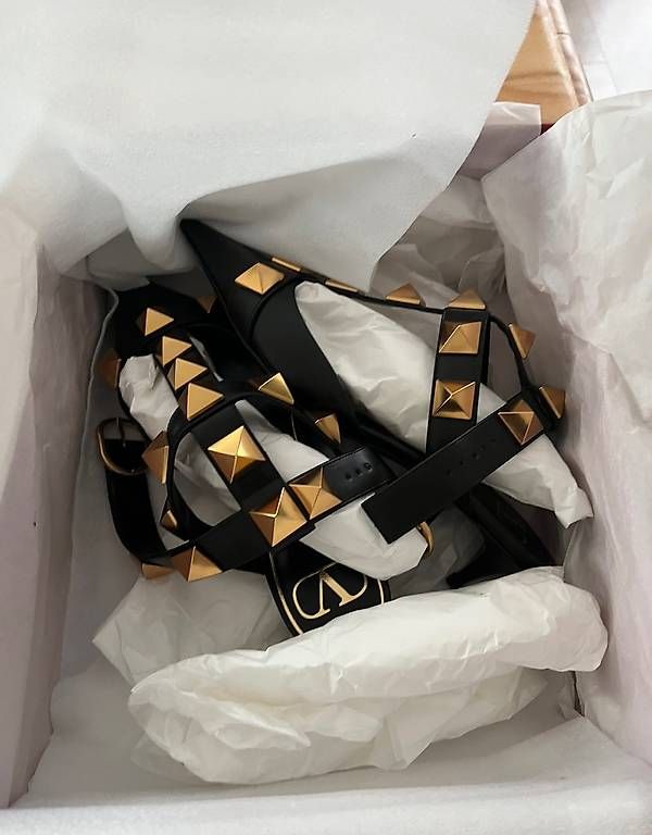 Damenschuhe: valentino pumps  – Gebraucht aus Adligenswil von balboa5
