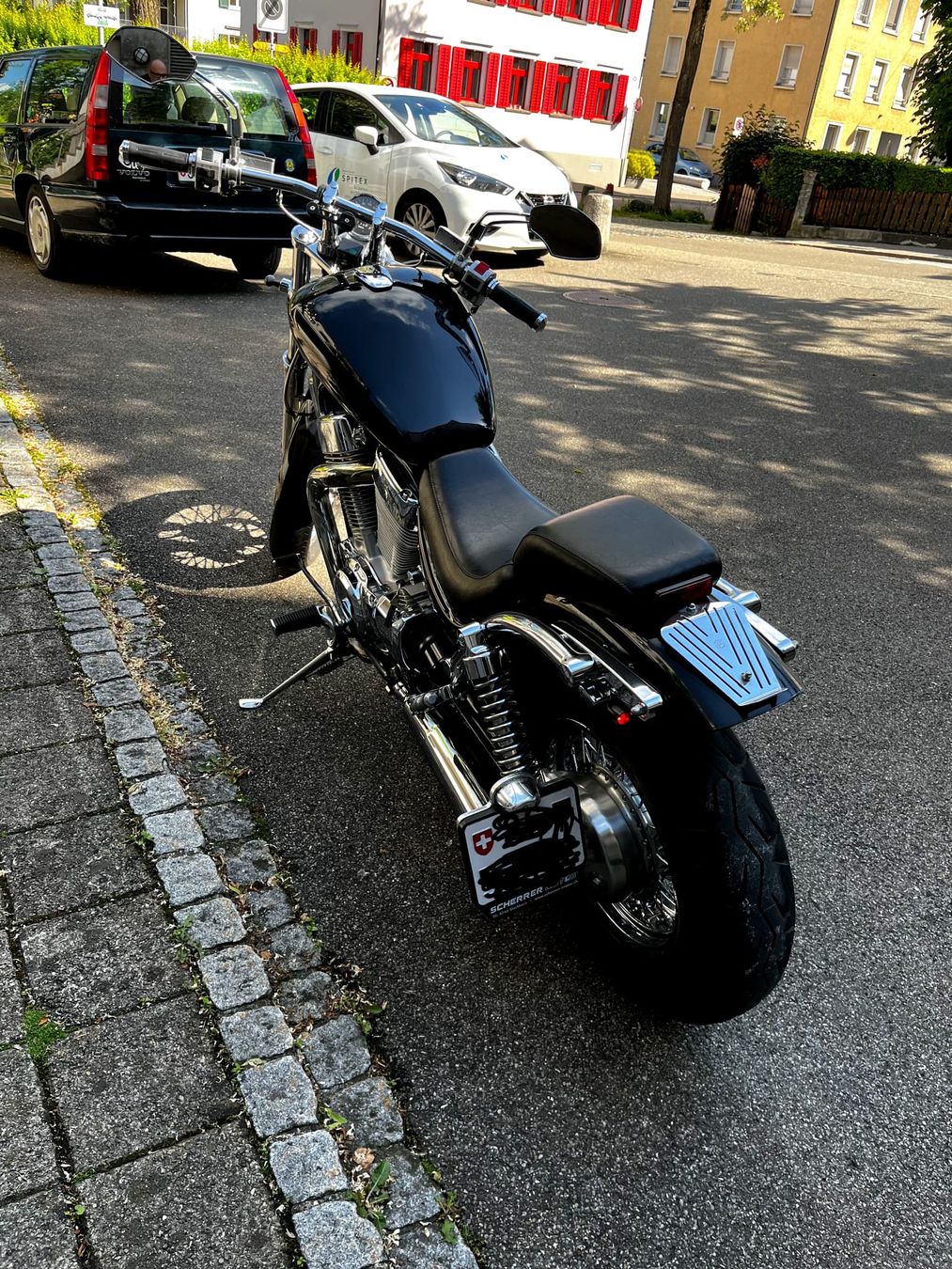 Suzuki Chopper: Suzuki VS1400GLP – Usato da Speicherschwendi venduto da papaheyer 1