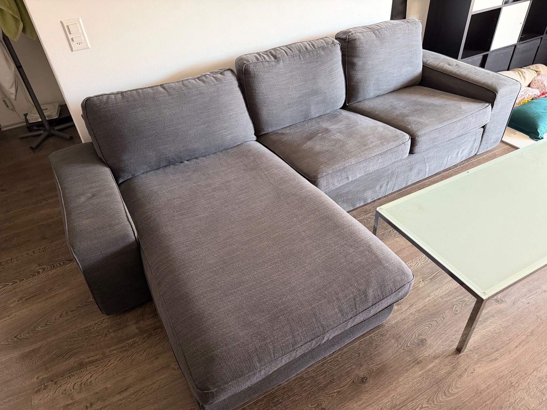 Ikea Divani: IKEA Kivik sofa, couch with removable and washable complete – Usato da Dübendorf venduto da amandeep27789 4
