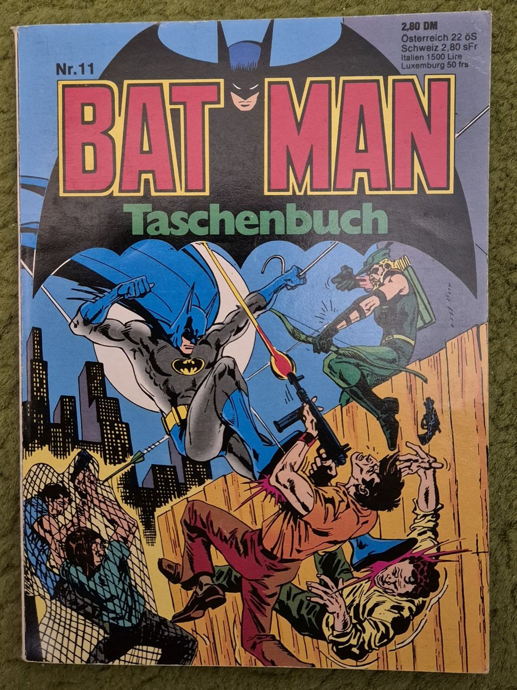 Comics: Batman Taschenbuch / Nr. 8 - 11 – Gebraucht aus Chur von big_5zx8 5