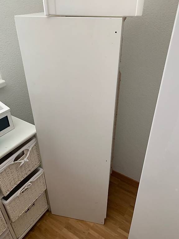 Schränke: Möbel – Gebraucht aus Langenthal von bar_2znq 2