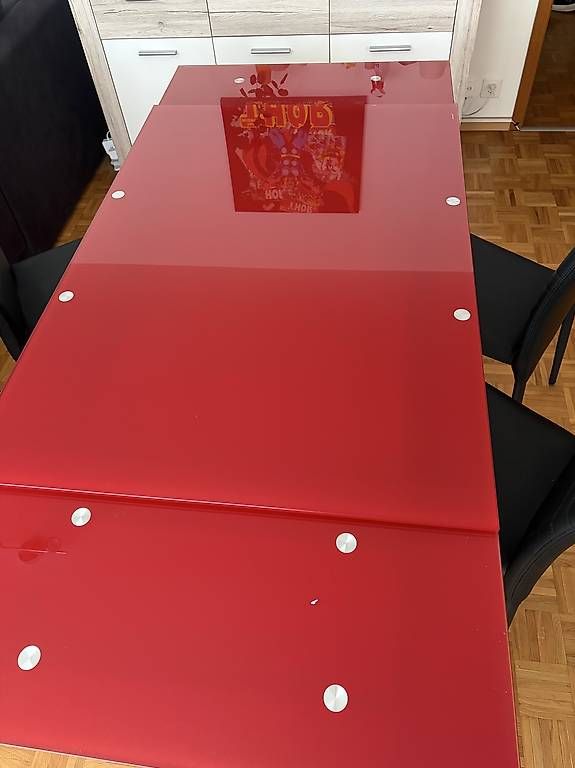 Set di tavolo e panche: Table en verre 120/80 et 4 chaises – Usato da Territet venduto da edwin.f