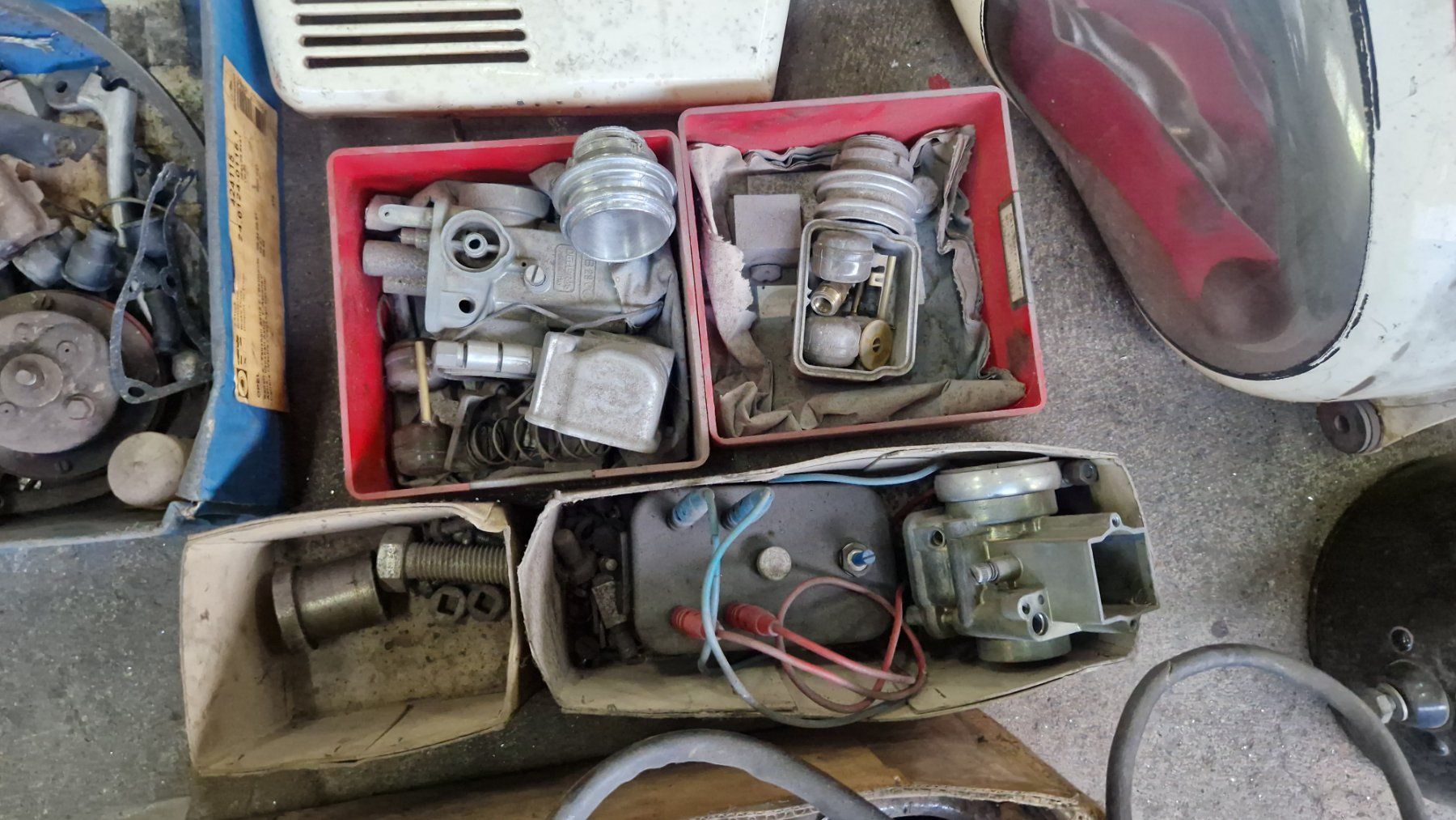 Moto Guzzi Strada: Moto Guzzi V7 Spezial Restaurationsobjekt oder Teilespender – Usato da Dübendorf venduto da 402765513 6