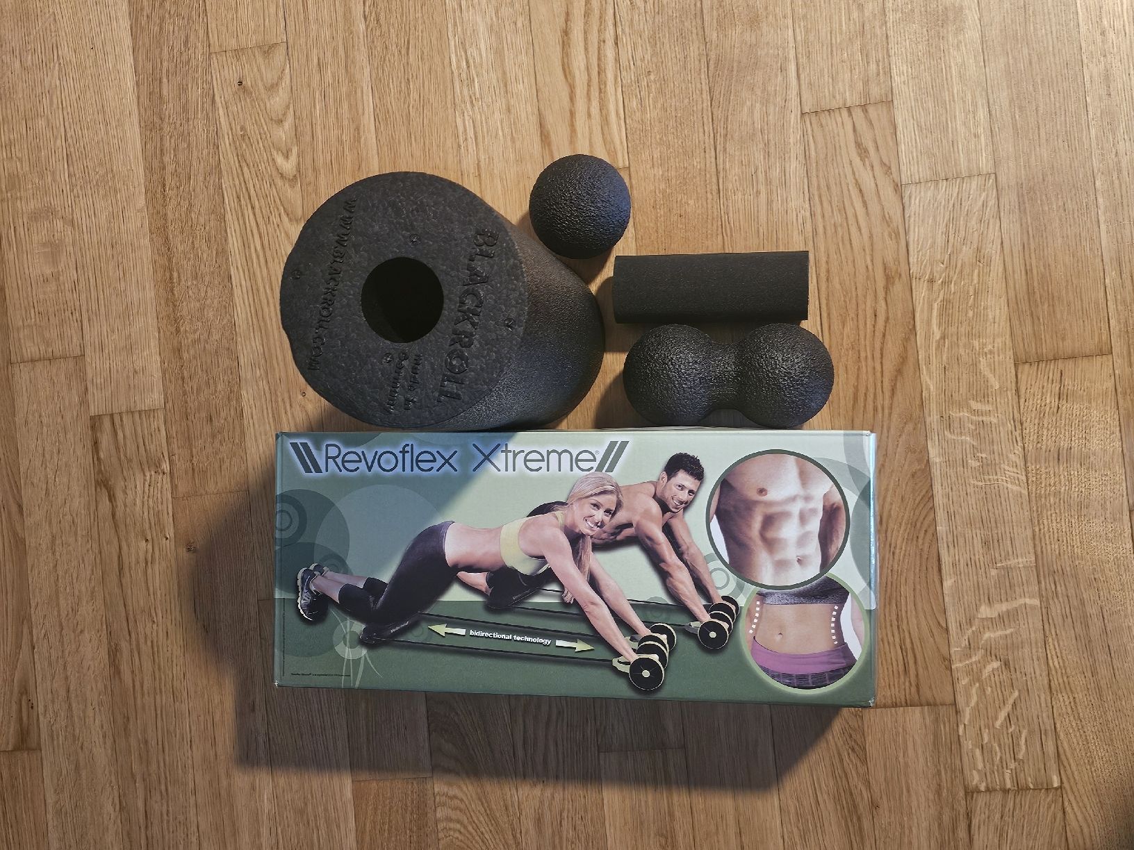 Hometrainer: Plattform-Heimtrainer inkl. Foam Roller set – Usato da Oberengstringen venduto da gre_7wv8