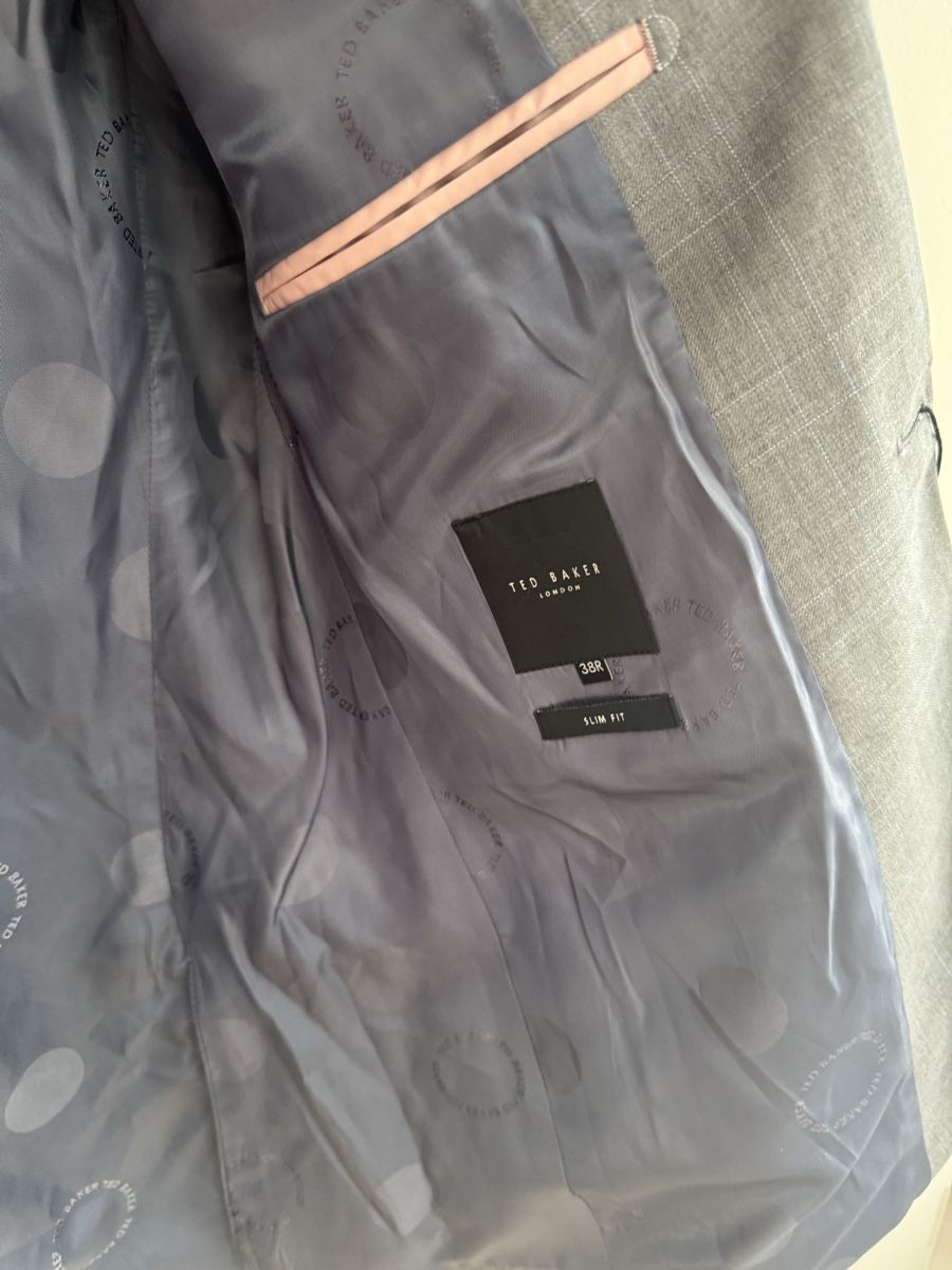 Ted Baker Giacche: Ted Baker wool grey blazer – Nuovo e nell'imballaggio originale da Zürich venduto da di_archive 5