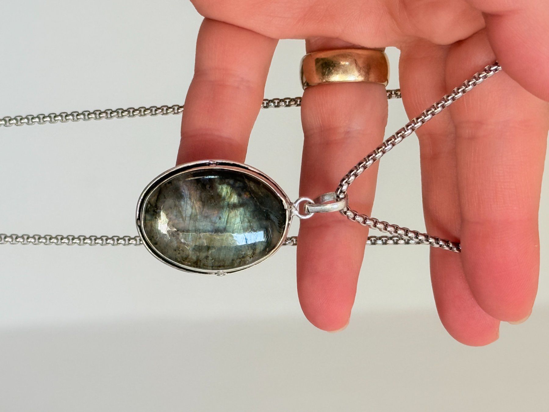 Catenine: Collier avec pendentif labradorite pierre – Nuovo e nell'imballaggio originale da Genève venduto da AGBERG 7