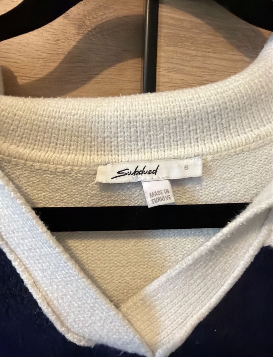 Pullover & Sweatshirts: Pull Subdued rayé blanc marine col polo taille S – Gebraucht aus Renens VD von nal_yd2y 1