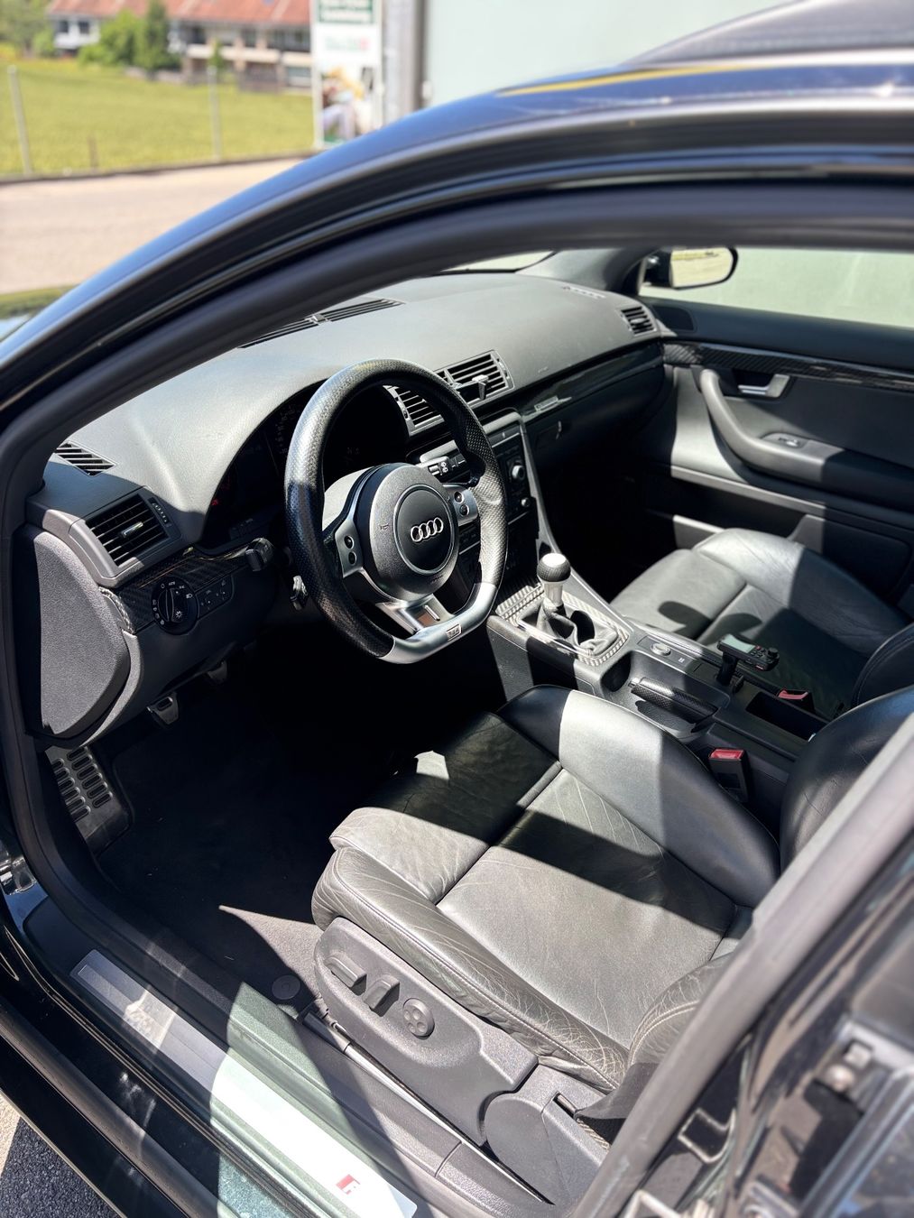 Audi Autos: Audi Rs4 b7 – D'occasion à Bäriswil BE par Moin-Moin 4