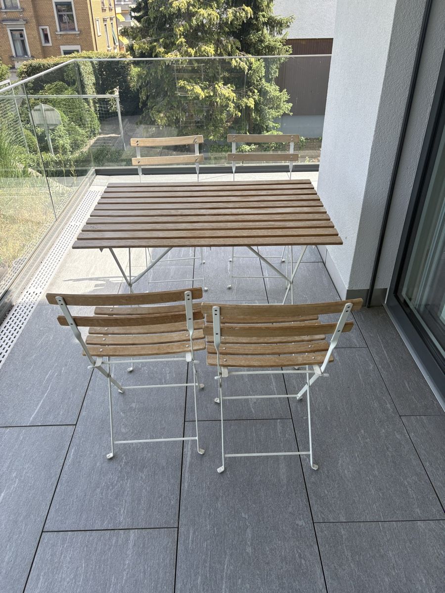 Tavoli: Outdoor Table with 4 chairs, IKEA TÄRNÖ – Usato da Rüschlikon venduto da lui_5gw8