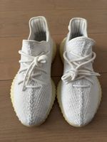 YEEZY Boost 350 V2 Cream White (Size 40)
