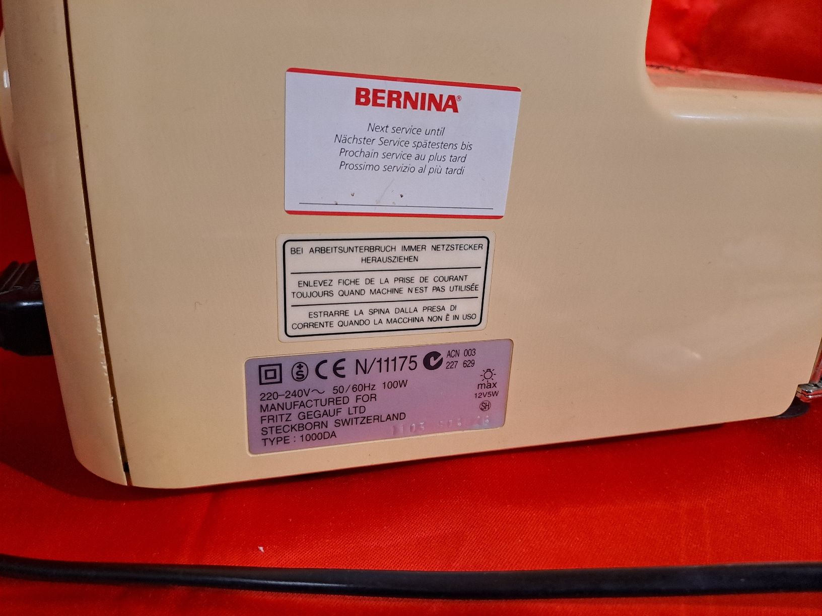 Bernina Macchine da cucire: Bernina 1000DA Overlock – Usato da Belp venduto da amalija 3