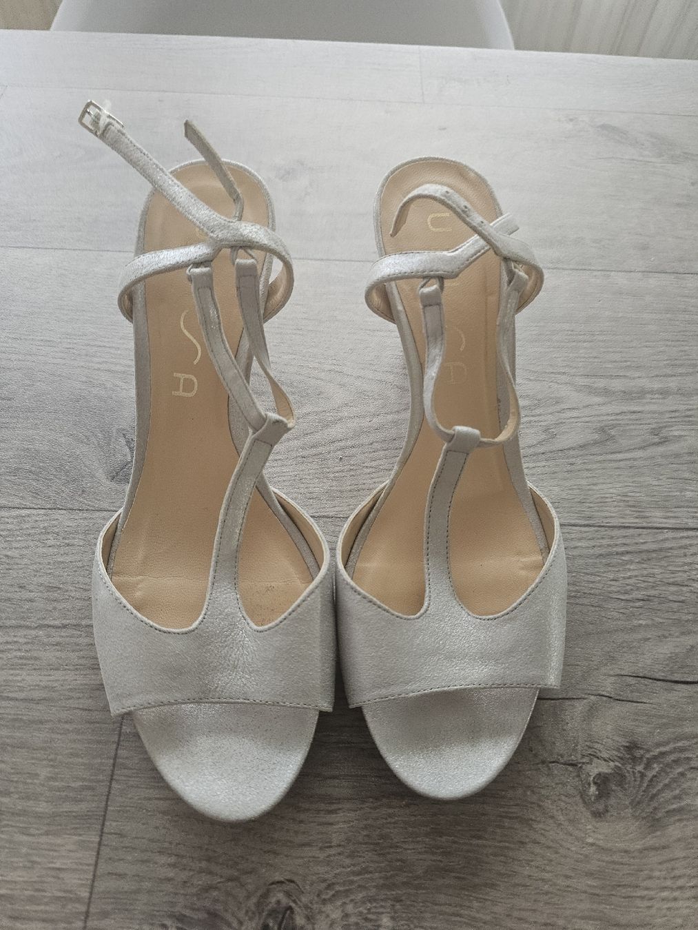 Scarpe da donna: offene schuhe mit absatz gr 41 – Nuovo (secondo la descrizione) da Münchenbuchsee venduto da Kappa8
