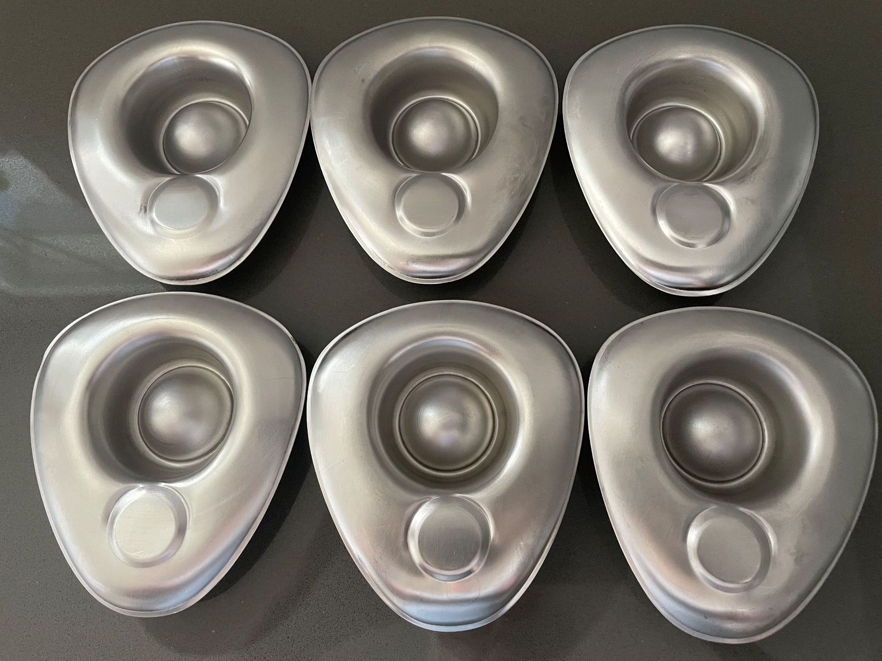 Autre vaisselle: 6 Eierbecher Metall, VINTAGE – D'occasion à Winkel par Kade50 1