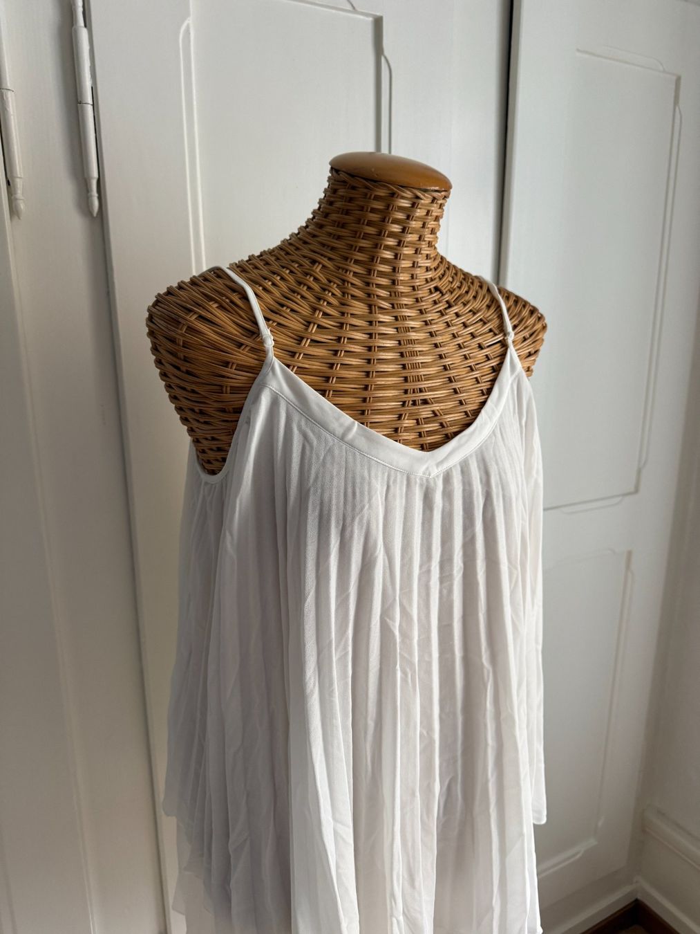 Zara Top: ZARA - Chiffon Trägerchen weiss L – Usato da Zürich venduto da Diazaio 1