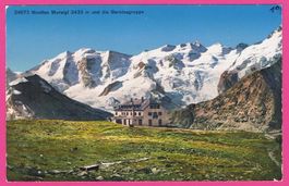 Muottas Muraigl / Muragl 2433m und die Berninagruppe