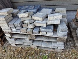 verschiedene Verbund Steine 