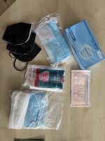 Diverse neue Hygienemasken