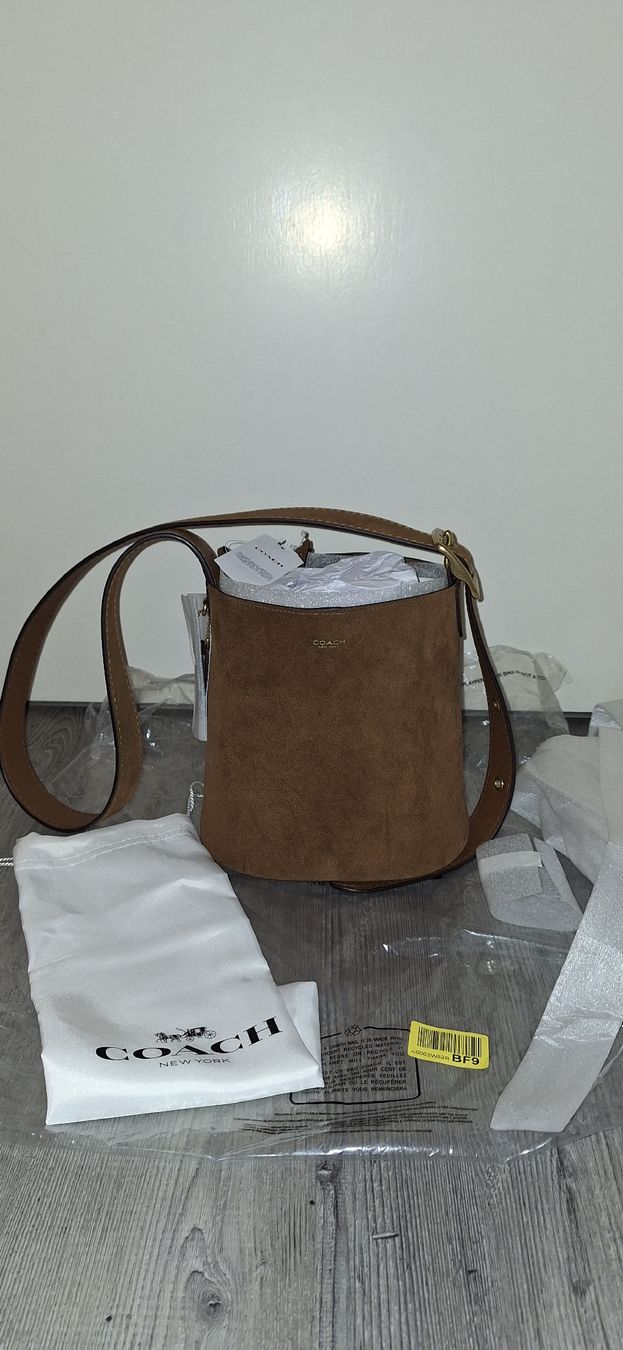 Coach Borse da donna: Coach bleecker bucket bag 21 – Nuovo e nell'imballaggio originale da Wilen b. Wollerau venduto da kat_35 2