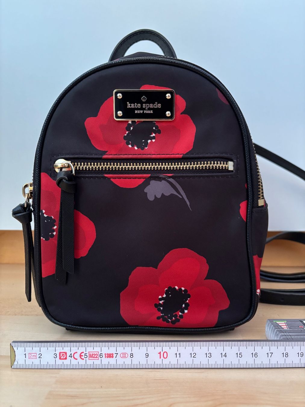 Kate Spade Zaini: Kate Spade Mini-Rucksack – Usato da Trübbach venduto da hik_gh6y