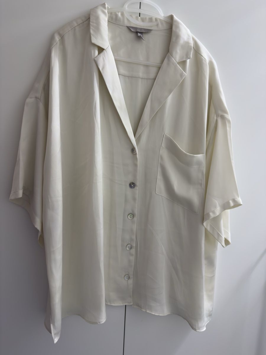 Blusen: Chemise manches courtes  – Gebraucht aus Saxon von M.Tania