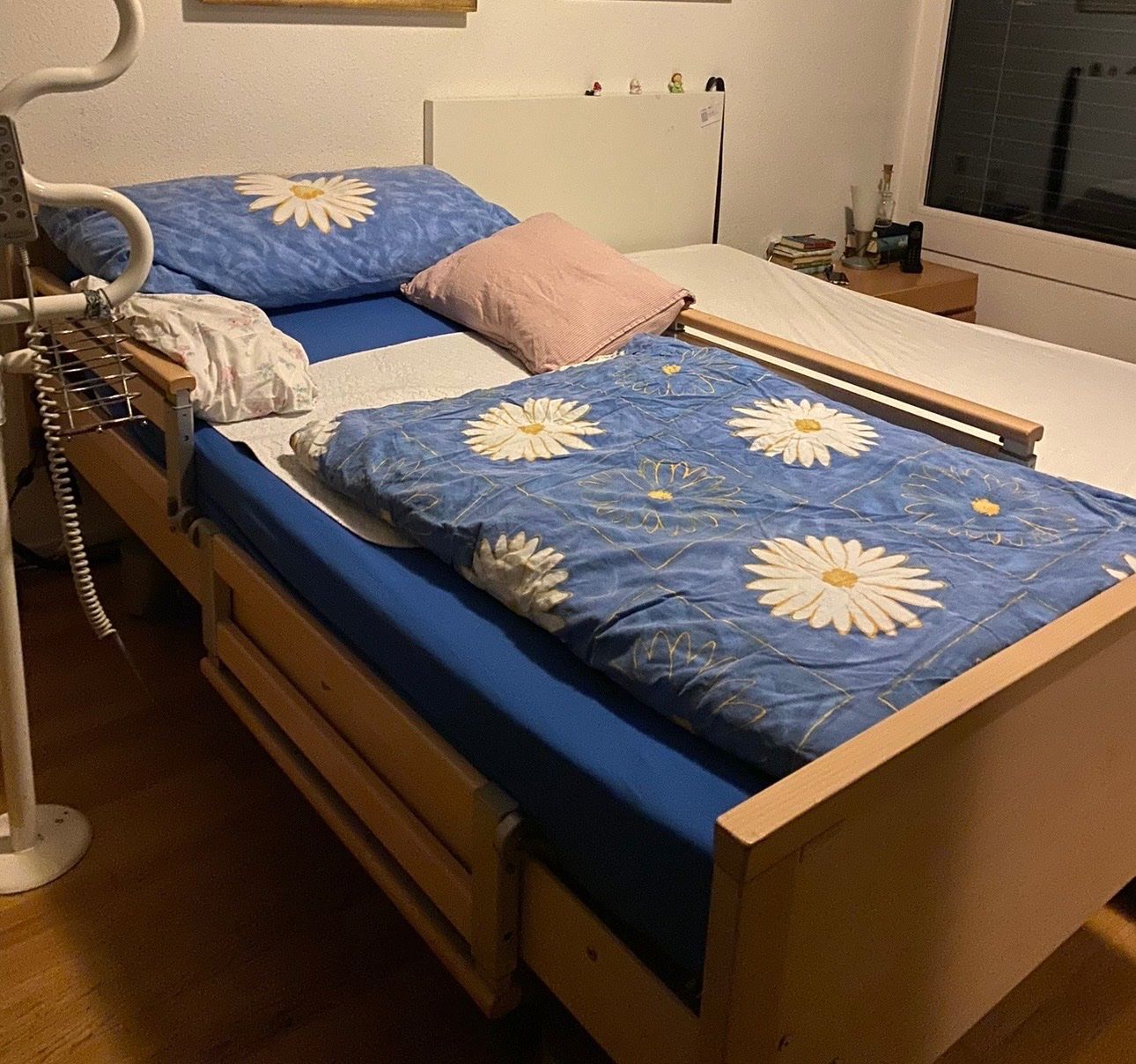 Letti: Pflegebett Heimelig – Usato da Eschenbach SG venduto da Mistermoon 3