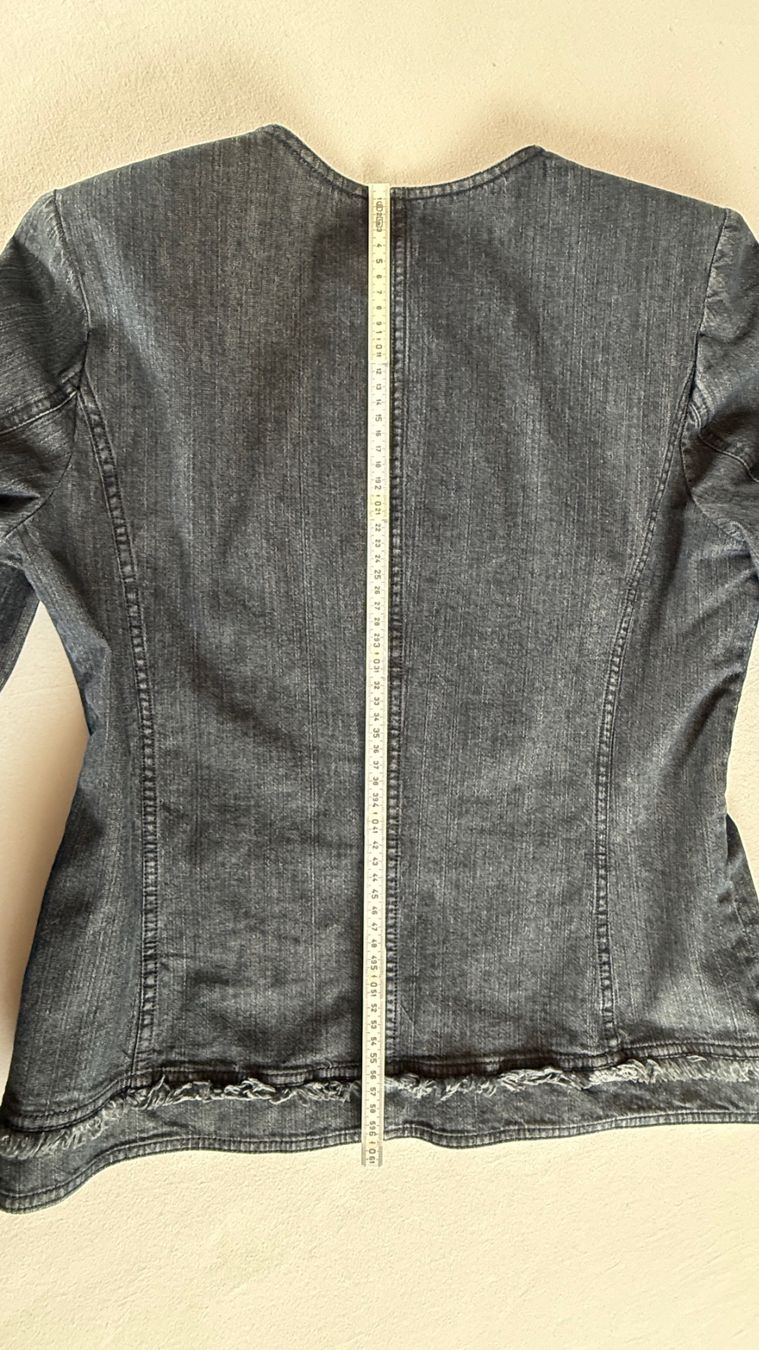 Gil Bret Giacche: Jeans Jacke Gil Bret mit Glitzer – Usato da Samedan venduto da Gischpel25 3