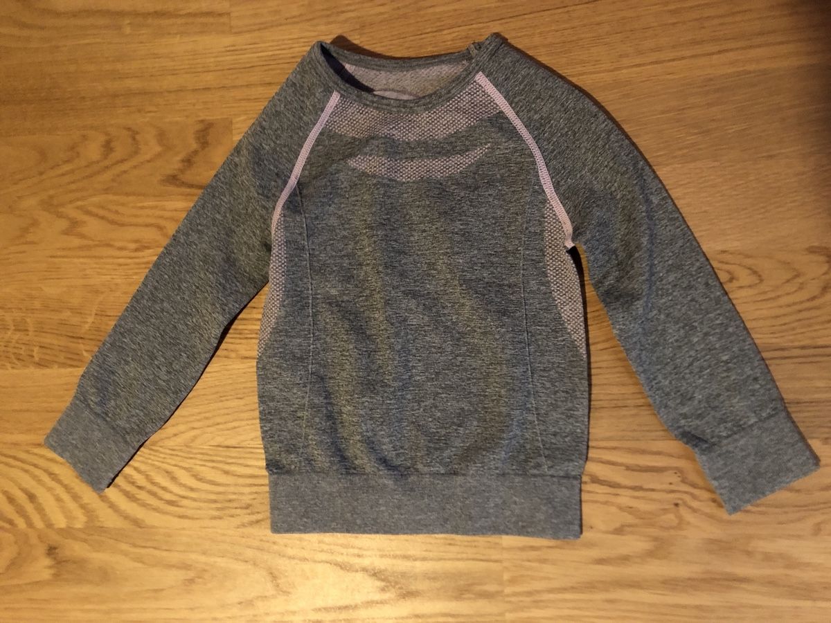 C&A Maglioni & Felpe: Grauer Pullover gr 86/82 – Usato da Wettingen venduto da Nini54