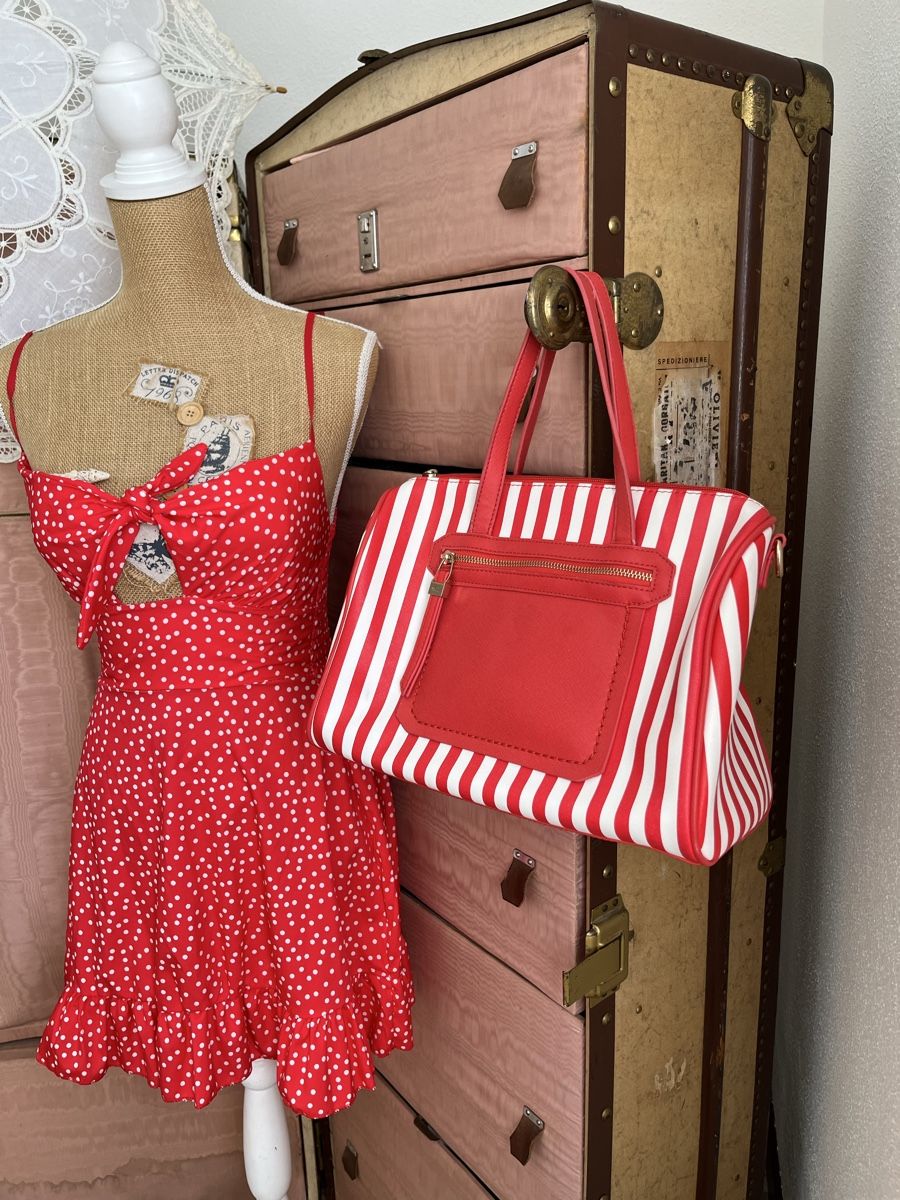 Borse da donna: Borsa Carpisa a righe rosse e bianche – Nuovo (secondo la descrizione) da Novaggio venduto da Sabi-Pearl 2