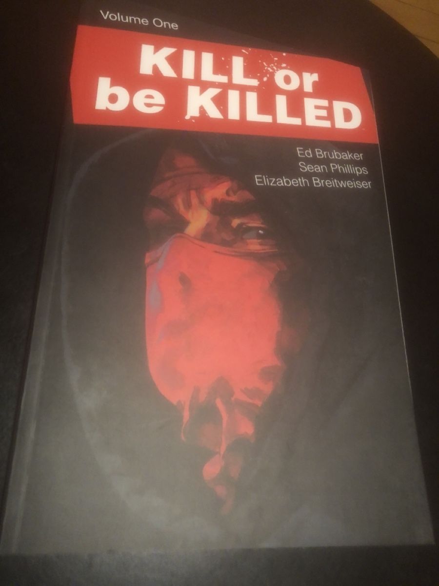 Comics: Kill or be Killed - volume one - Trade Paperback  – Neu (gemäss Beschreibung) aus Lausanne von fransadpop