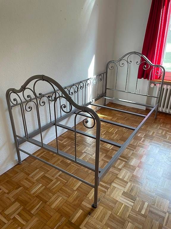 Letti: Schönes Metallbett im Antik- Look – Usato da Frauenfeld venduto da Frdiebold 2