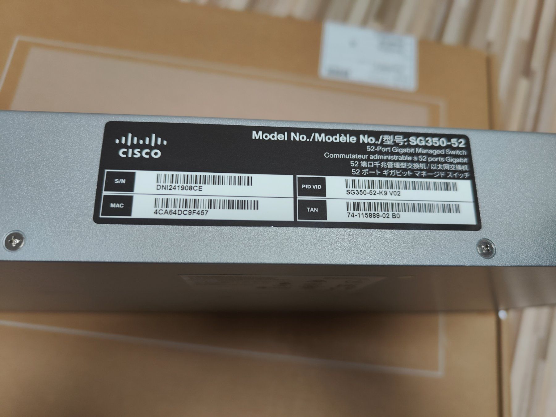 Cisco Hub & Switch: cisco Switch SG350-52   52-Port Gigabit Managed Switch – Usato da Uster venduto da Ct2914 1