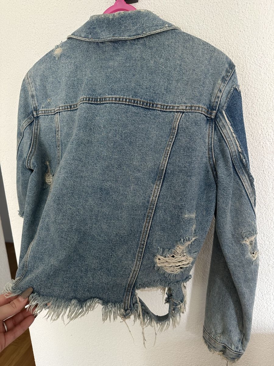 Zara Giacche: Zara Jeansjacke Grösse M, neuwertig. – Nuovo (secondo la descrizione) da Glattbrugg venduto da SMusic98 6