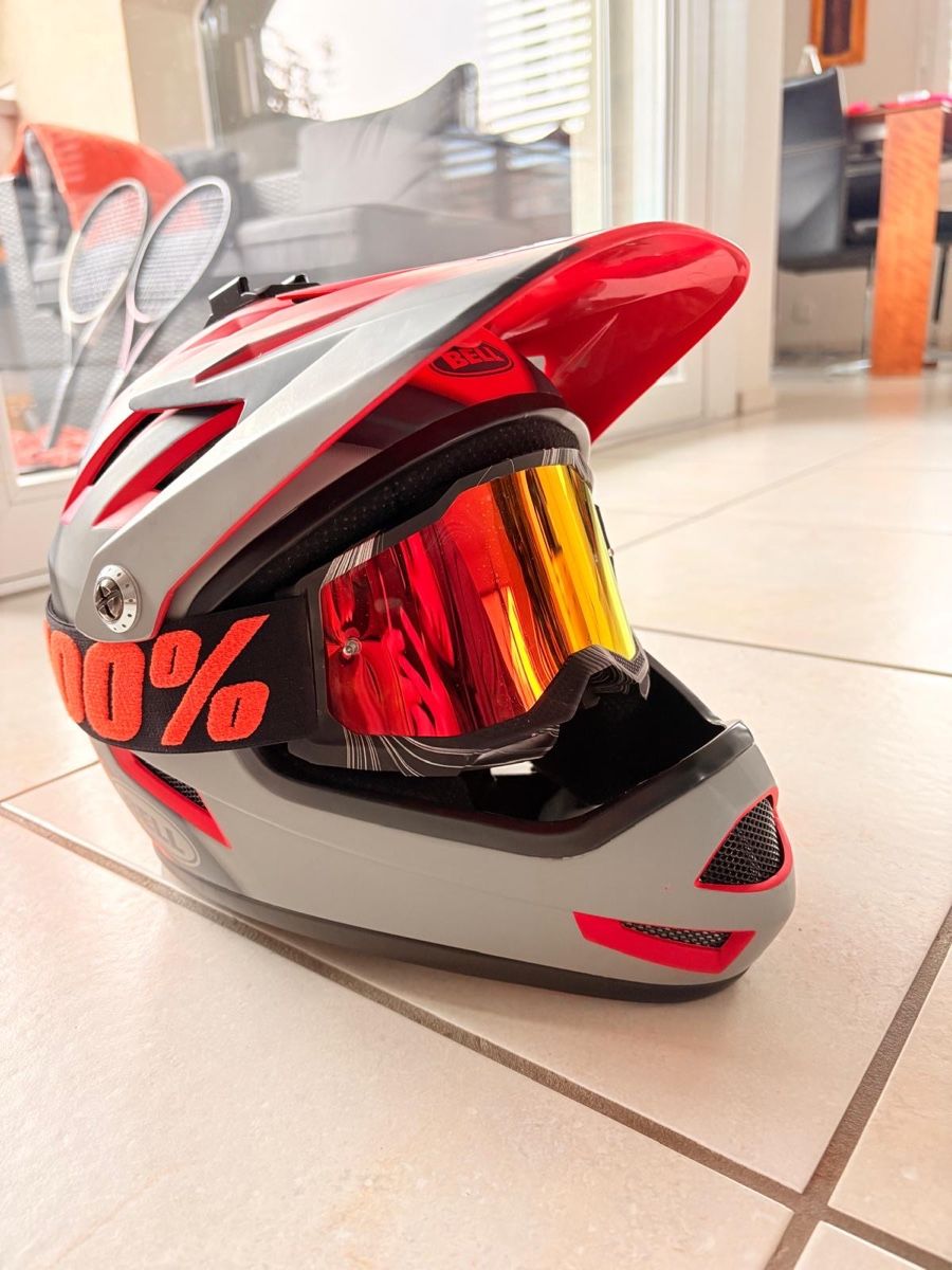 Bell Caschi: Bell Downhill Helm, Fullface Helm, Grösse M, Winter Schnäppc – Usato da Bonstetten venduto da Falk78 2