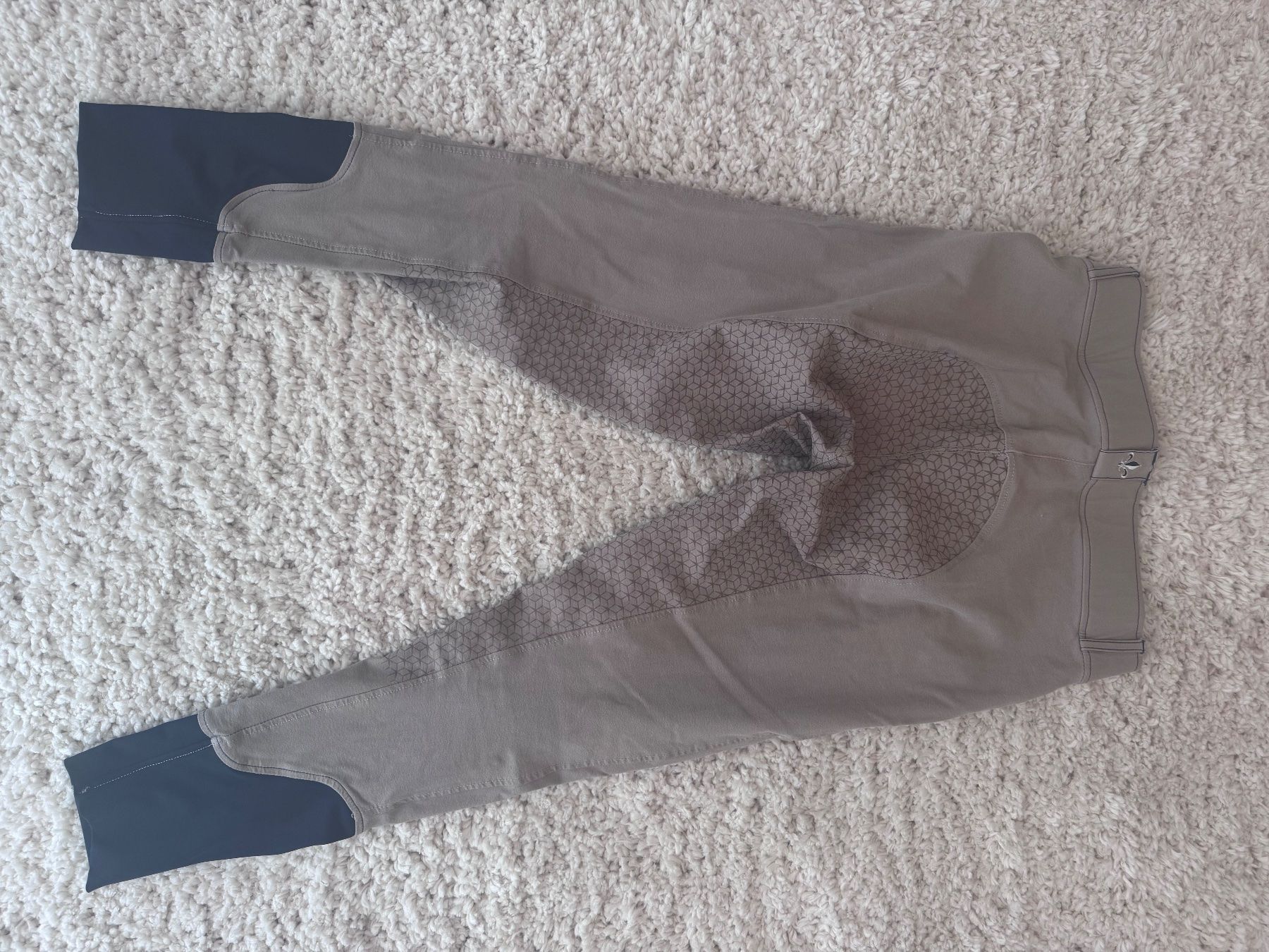 Pantaloni: Reithose Vollbesatz Equilibre Gr40 – Usato da Niederglatt ZH venduto da mvgie 1