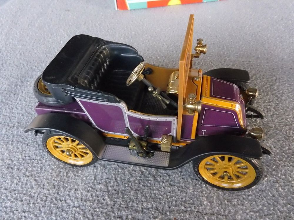 Voiture à Musique Schuco Ford T1917 – Édition Old Musical N°4014, Dorée, 16 Cm, Boîte D'origine