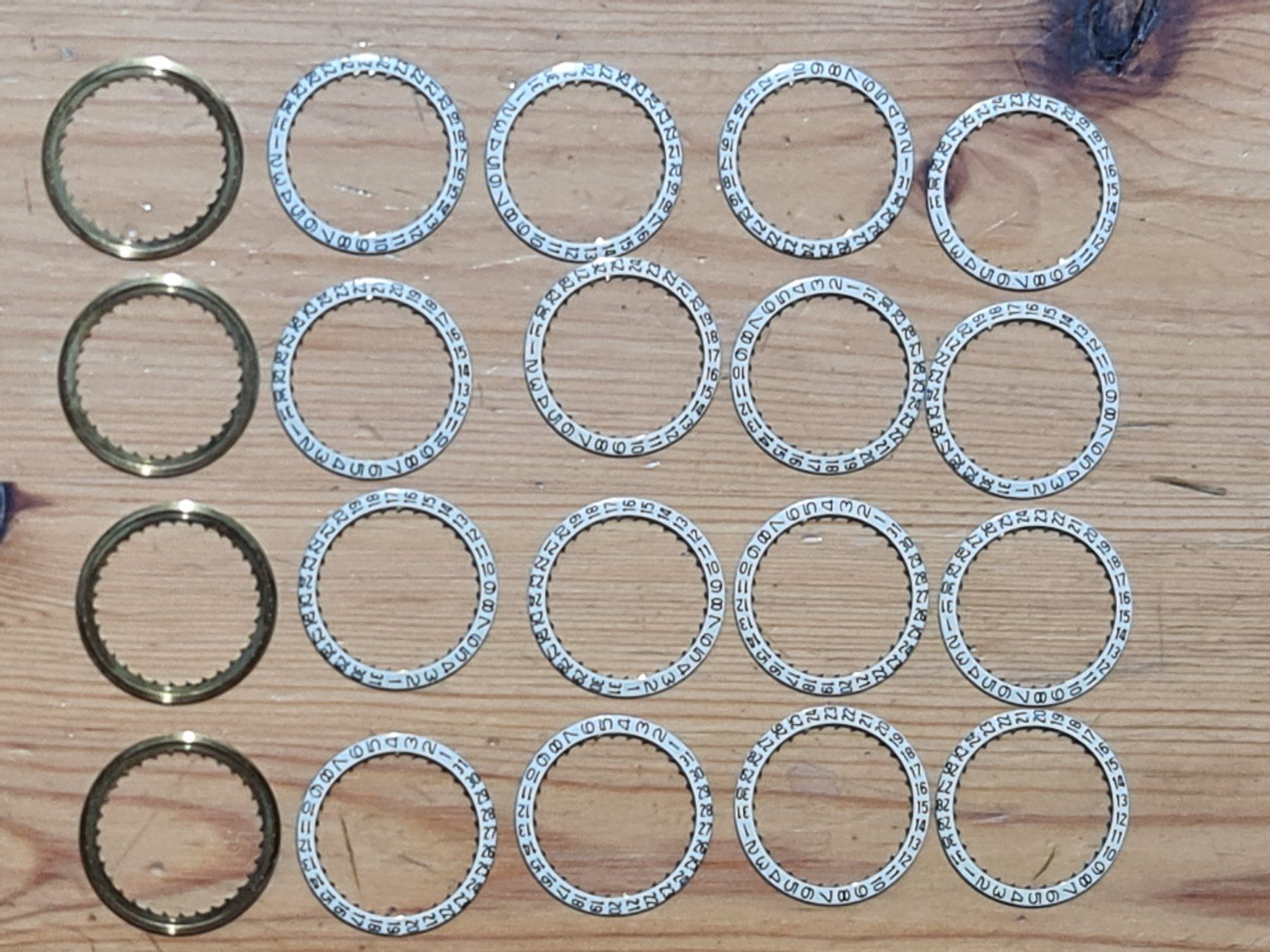 Orologi: Datumscheibe D = 25.4 mm – Nuovo (secondo la descrizione) da Winterthur venduto da Hai6 2