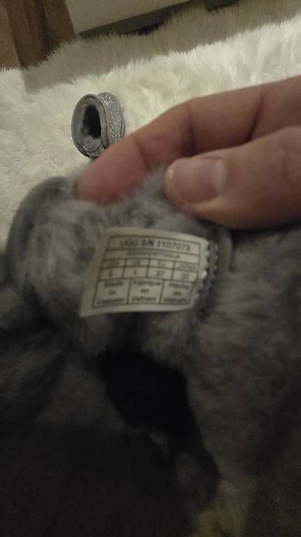 Scarpe da donna: Original Uggs in glitzer zu verkaufen – Usato da Wetzikon ZH venduto da veysel71 4