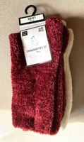 Deux paires de chaussettes polaires