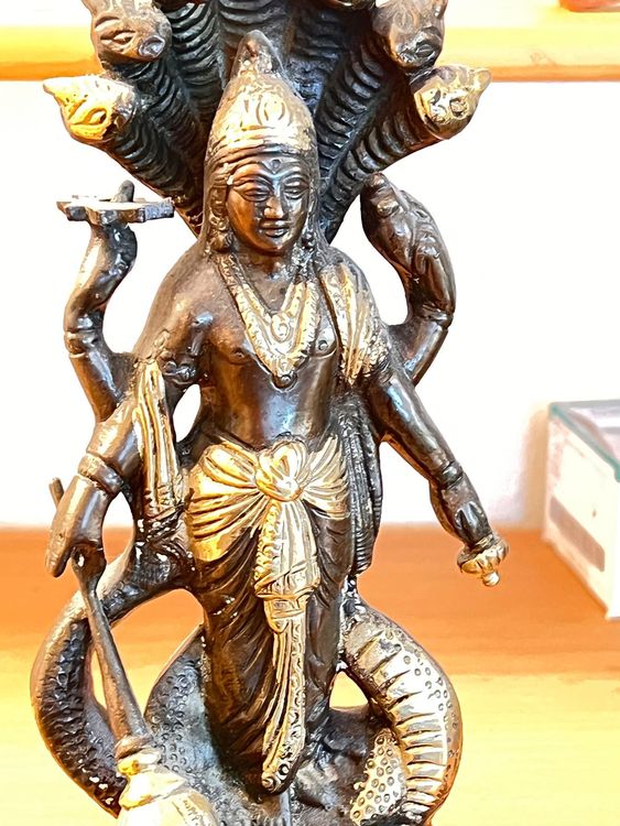 Vishnu Figur mit Shesha – vermutlich Bronze, massiv, 2.3 kg (Gebraucht ...