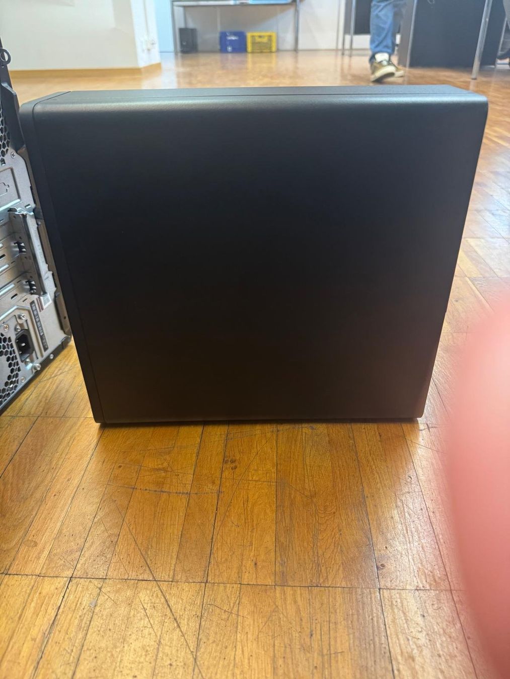 PC: HP Desktop PC – Usato da Zürich venduto da kowner_ag 1