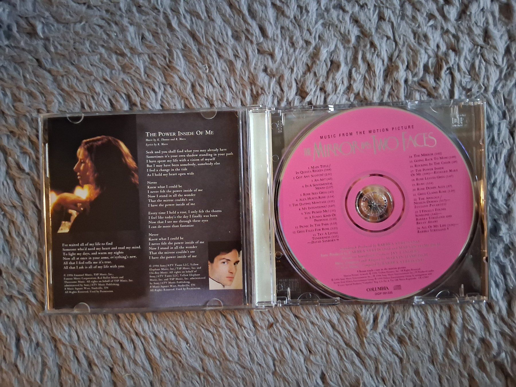 CDs: THE MIRROR HAS TWO FACES    SOUNDTRACK    CD – Gebraucht aus Wetzikon ZH von Ramones01 2