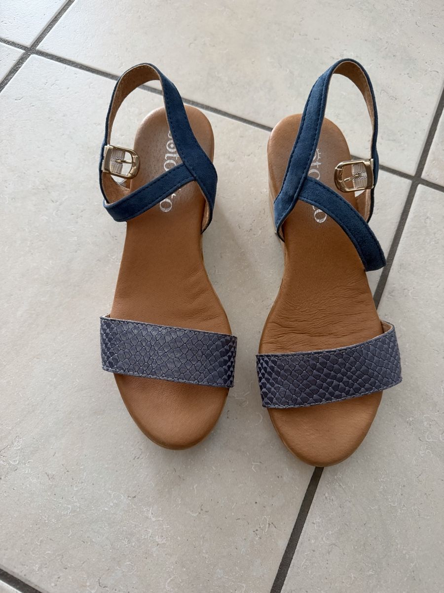 Scarpe da donna: Sandaletten Gr. 38 – Nuovo (secondo la descrizione) da Greifensee venduto da Tschappala