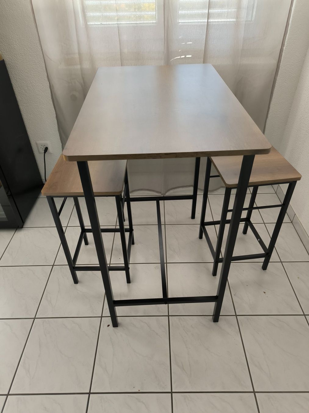 Tischset: SoBuy Bartisch Set – Gebraucht aus Winterthur von ted_yz78 1