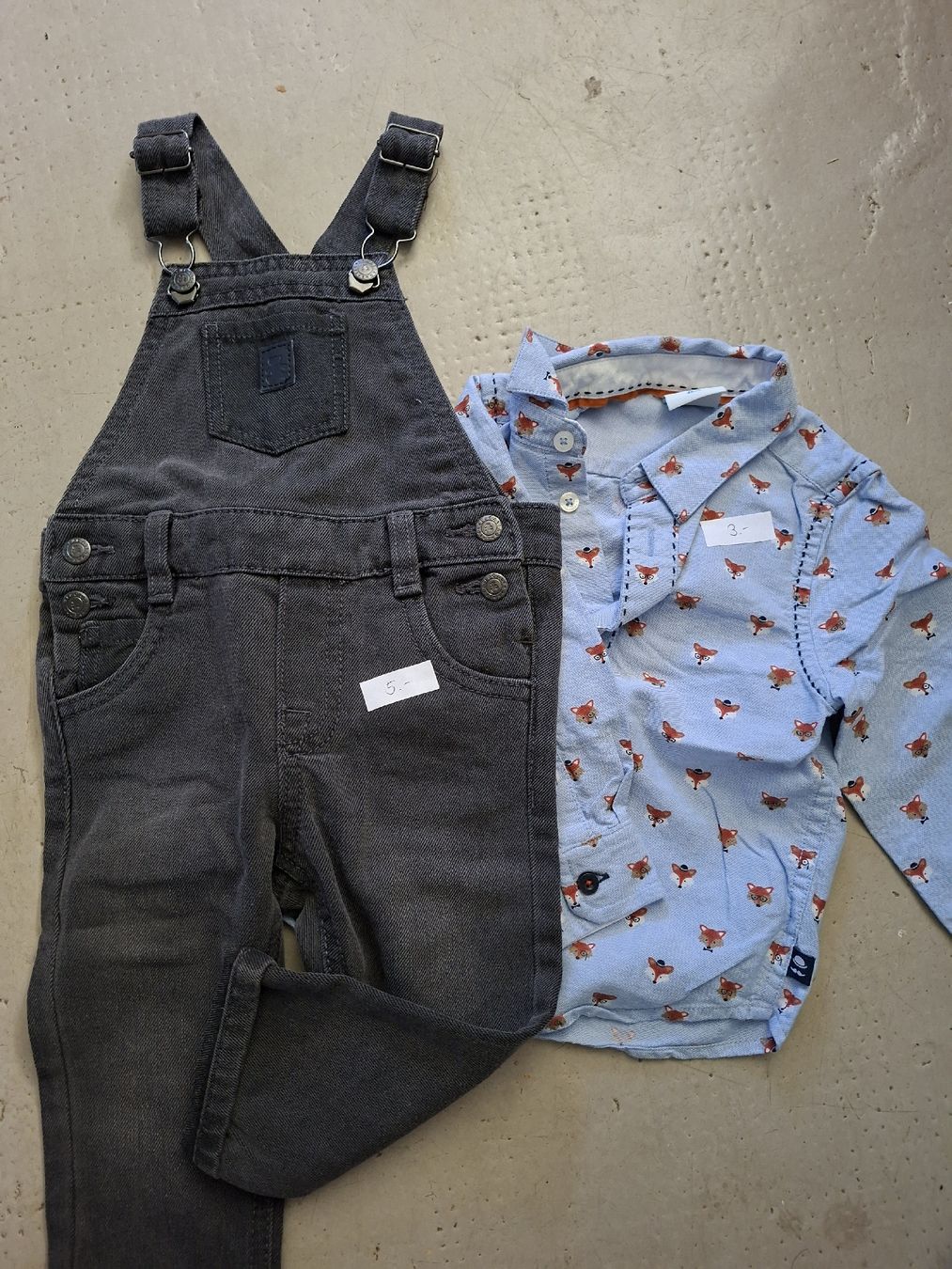 Lotti & Set di vestiti: lot d'habits garçon taille 86 – Usato da Boncourt venduto da Adeline_2727 6