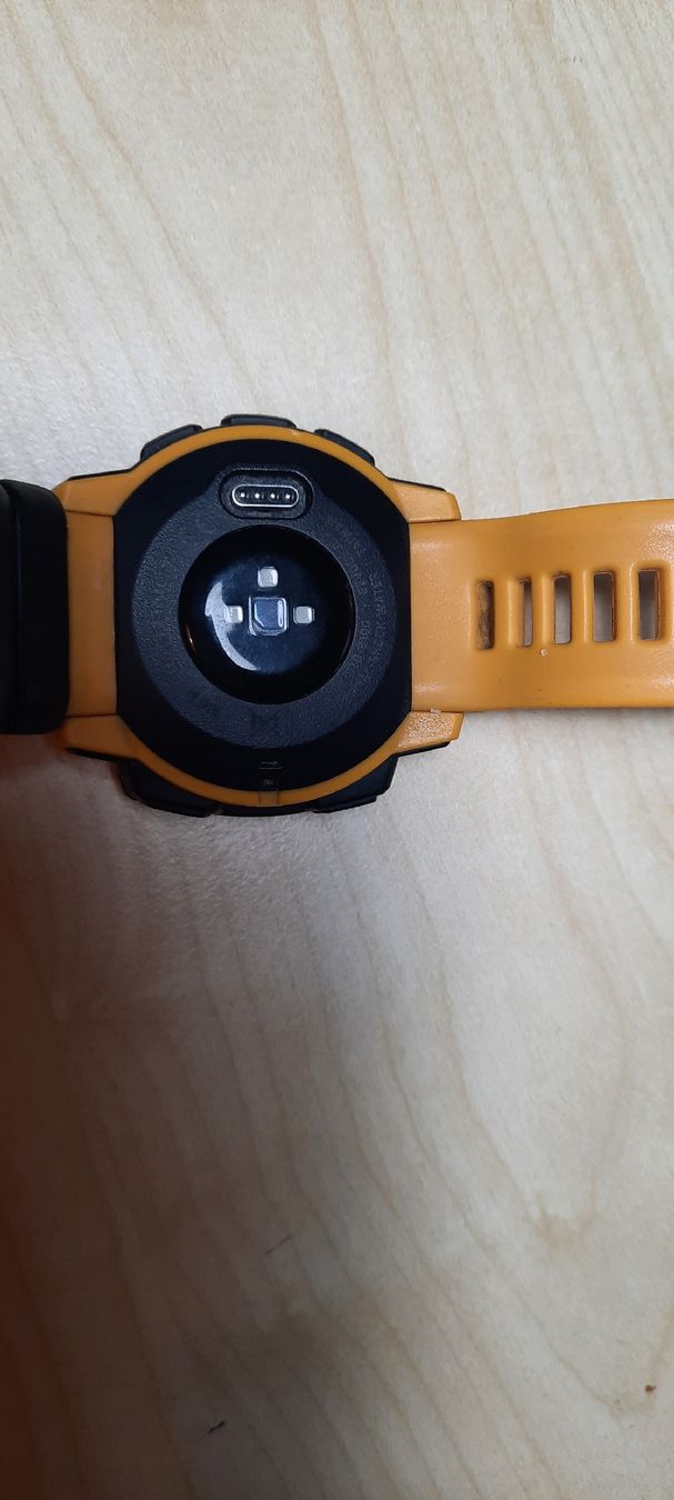 Garmin Smartwatch: Garmin Instinct 45mm mit Ladekabel – Usato da Wittenbach venduto da aar_vgs9 2