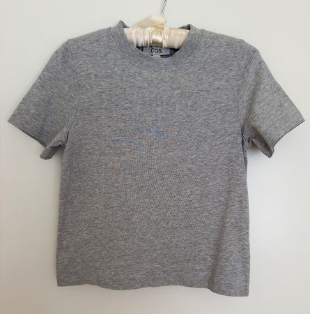 COS T-SHIRT